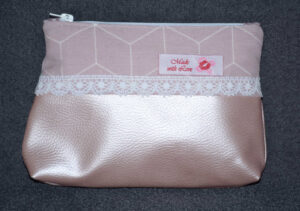 Kosmetiktasche "Klara" (klassisch), K126
